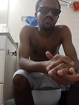 Snapshot of moneybaggtj chatting on 16, 9, 2025 moneybaggtj online show from 16, 9, 2025