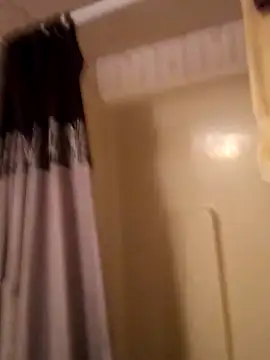 Snapshot of moneybaggtj chatting on 29, 11, 2025 moneybaggtj online show from 29, 11, 2025