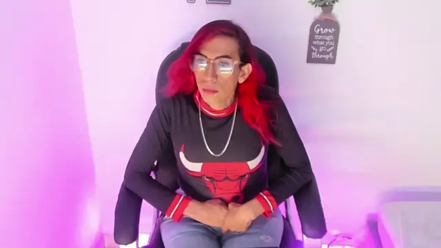 Snapshot of MissDiabla_ chatting on 9, 2, 2026 MissDiabla online show from 9, 2, 2026