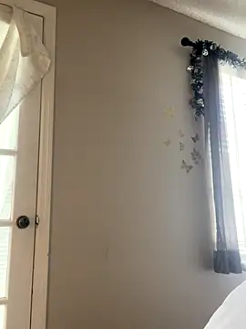 Prettygirl6070 online show from 13, 10, 2025