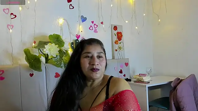 milf latinn online show from 24, 10, 2025