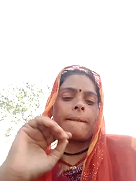 Snapshot of H_seema chatting on 10, 4, 2026 H seema online show from 10, 4, 2026