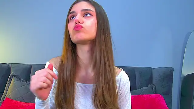 ArianaAllens online show from 25, 11, 2025