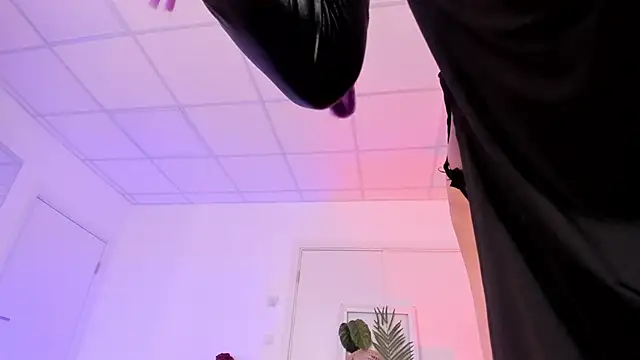 Sima Wendy online show from 29, 10, 2025