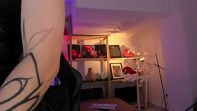 Sima Wendy online show from 18, 11, 2025