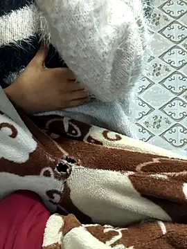 Aidakhan1212 online show from 11, 2, 2026