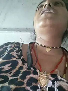 Snapshot of LUCKY_cut chatting on 18, 7, 2026 LUCKY cut online show from 18, 7, 2026