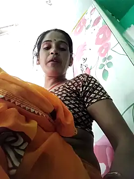 Nillohot online show from 9, 10, 2025