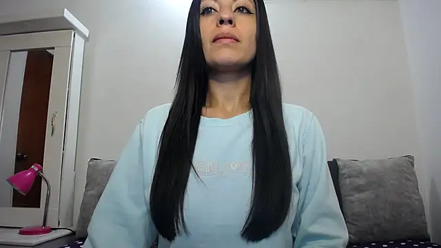 Taylormegan online show from 21, 10, 2025