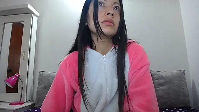 Taylormegan online show from 22, 10, 2025