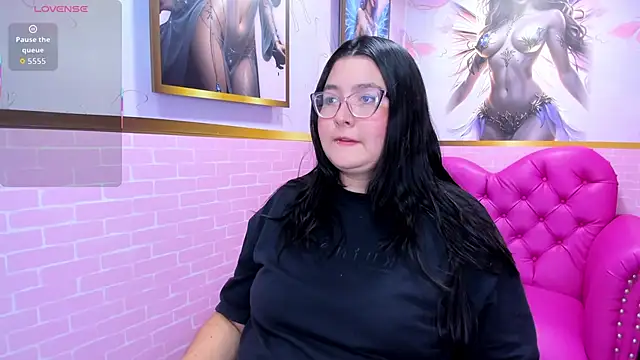 Dulce meow online show from 23, 11, 2025