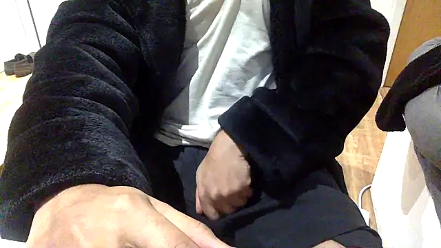 Snapshot of Whatevrr chatting on 25, 10, 2025 Whatevrr online show from 25, 10, 2025