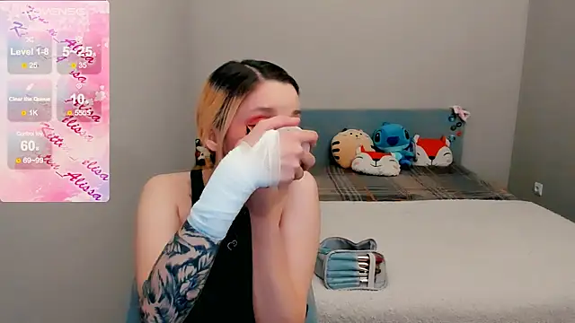 Kitten Alissa online show from 16, 10, 2025