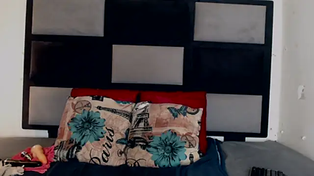 Freaky-boobs online show from 14, 11, 2025