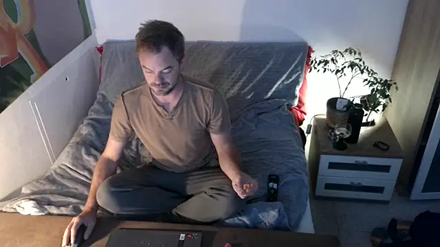 EdelHolz91 online show from 13, 9, 2025