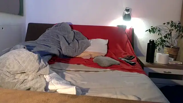 EdelHolz91 online show from 3, 10, 2025