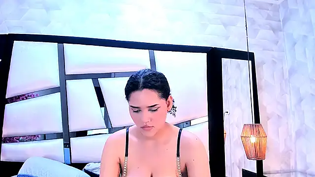 Snapshot of Lilithadams1 chatting on 12, 6, 2026 Lilithadams1 online show from 12, 6, 2026