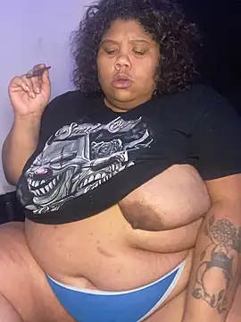 Snapshot of BlaxicanaMami chatting on 19, 9, 2025 BlaxicanaMami online show from 19, 9, 2025