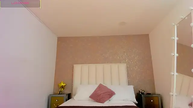 Snapshot of KaylieBrooks chatting on 26, 9, 2025 KaylieBrooks online show from 26, 9, 2025