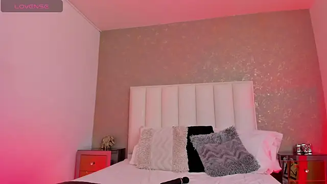 KaylieBrooks online show from 19, 12, 2025