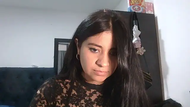 ValerieLove  online show from 15, 1, 2026