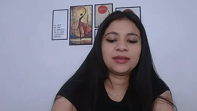 ValerieLove  online show from 24, 3, 2026
