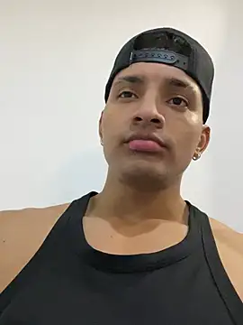 Snapshot of Smith_Fitness chatting on 25, 3, 2026 Smith Fitness online show from 25, 3, 2026
