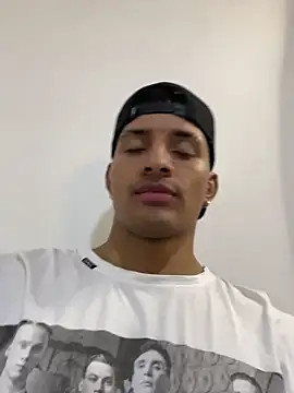 Snapshot of Smith_Fitness chatting on 1, 4, 2026 Smith Fitness online show from 1, 4, 2026