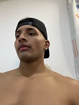 Snapshot of Smith_Fitness chatting on 11, 4, 2026 Smith Fitness online show from 11, 4, 2026