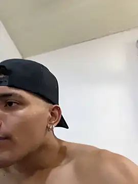 Snapshot of Smith_Fitness chatting on 15, 4, 2026 Smith Fitness online show from 15, 4, 2026