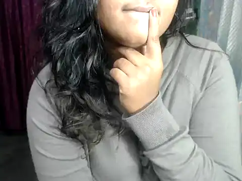 DearKimmi online show from 3, 1, 2025