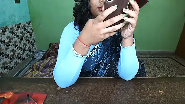 DearKimmi online show from 9, 10, 2025