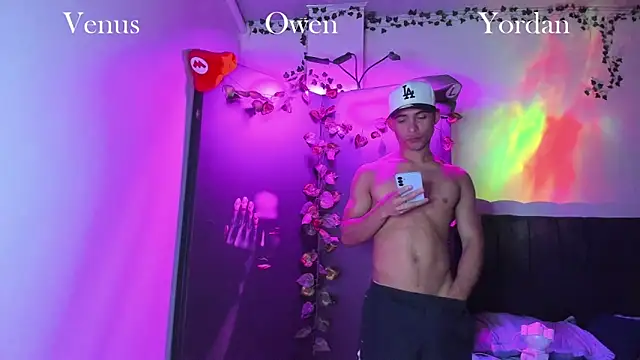 Owen Benkosky online show from 3, 12, 2025