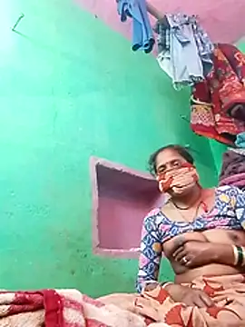 CUTE-004 online show from 5, 11, 2025