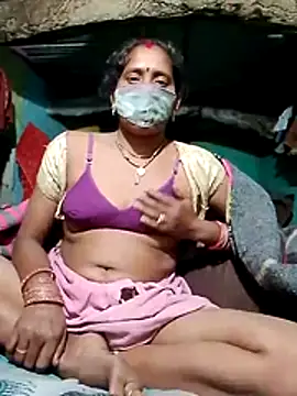 CUTE-004 online show from 27, 11, 2025