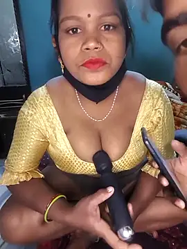 Snapshot of CUTE_BHABI_1 chatting on 3, 12, 2025 CUTE BHABI 1 online show from 3, 12, 2025