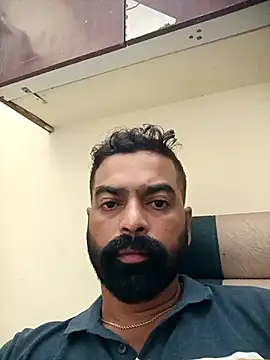 Snapshot of demon_royal chatting on 6, 10, 2025 demon royal online show from 6, 10, 2025