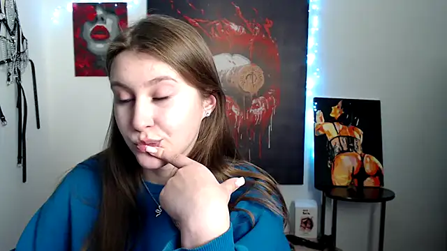 Snapshot of Milka_kamila chatting on 26, 2, 2026 Milka kamila online show from 26, 2, 2026