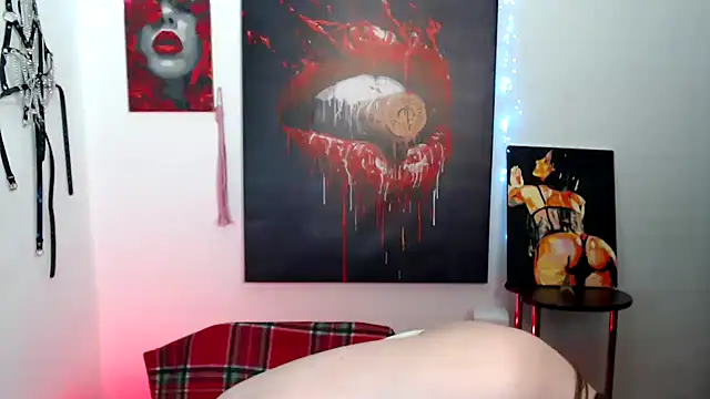 Snapshot of Milka_kamila chatting on 1, 3, 2026 Milka kamila online show from 1, 3, 2026