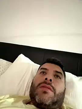 andres52720 online show from 24, 9, 2025