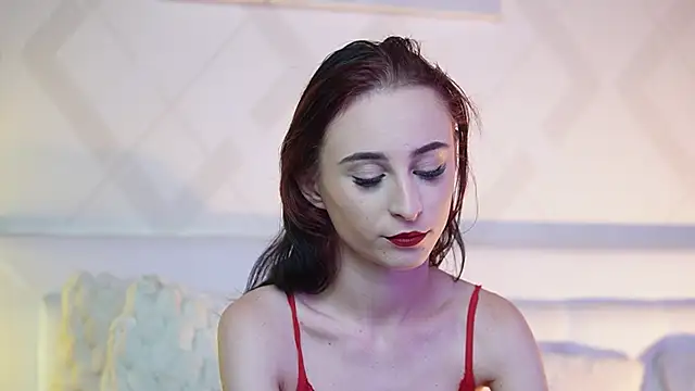 SaraiAngel online show from 28, 9, 2025