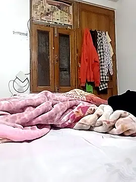 miss raavy online show from 18, 1, 2026