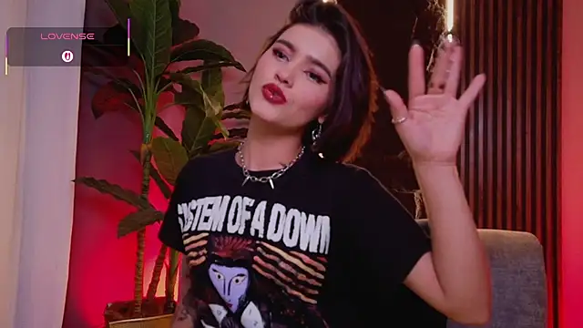 La Diabla 111  online show from 4, 10, 2025