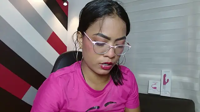 Chloe Brown3 online show from 15, 9, 2025