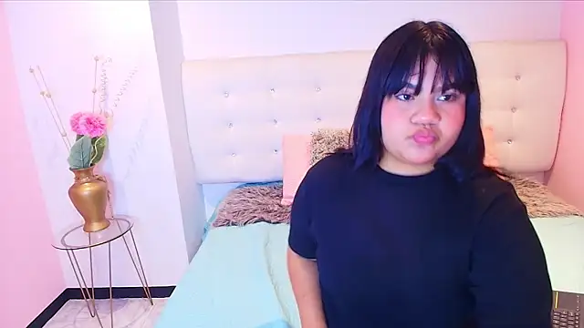 Snapshot of Rebeca_jackson chatting on 10, 9, 2025 Rebeca jackson online show from 10, 9, 2025