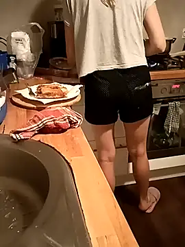 NiceBadgera online show from 13, 9, 2025