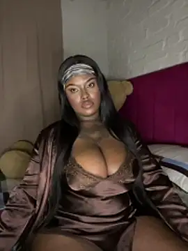 QUEEN NOBUHLE 777 online show from 4, 7, 2026