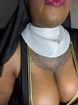 QUEEN NOBUHLE 777 online show from 14, 7, 2026