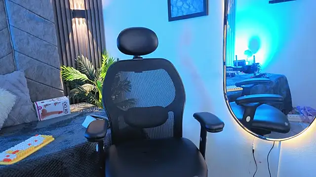 1Anya online show from 13, 12, 2025