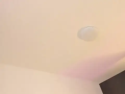 Elyross1  online show from 18, 12, 2025